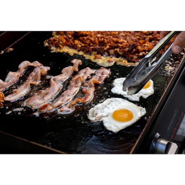 Daytona 2 Burner Propane Gas Griddle in Black with PVC Cover