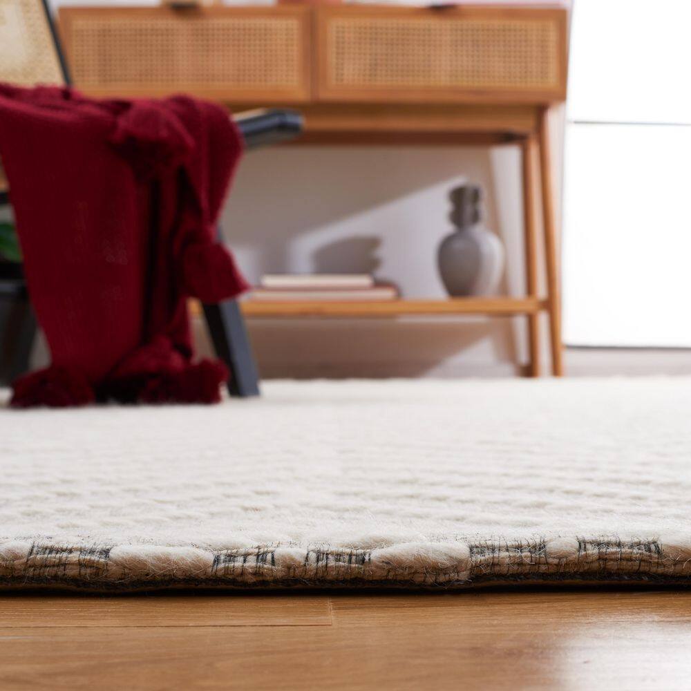 Ivory and Beige Chevron Handwoven Wool Area Rug, 8' x 10'