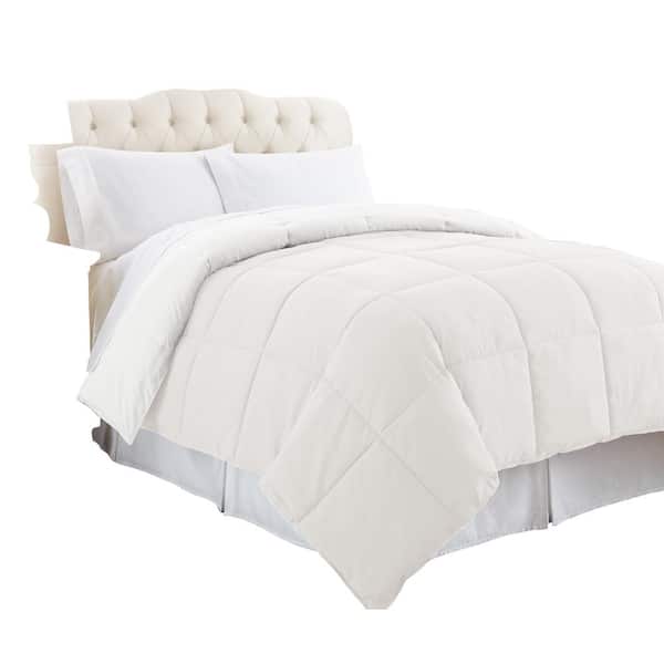 MODERN THREADS Year Round Warmth White King Down Alternative Comforter