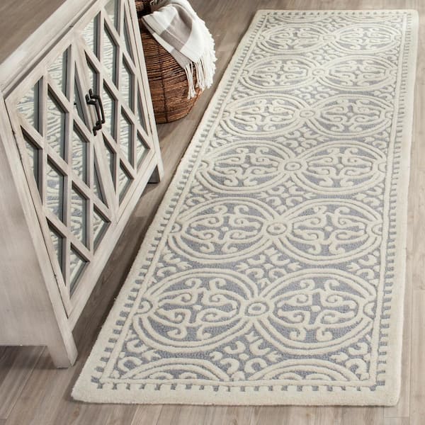 Cambridge Silver/Ivory 3 ft. x 22 ft. Geometric Medallion Runner Rug