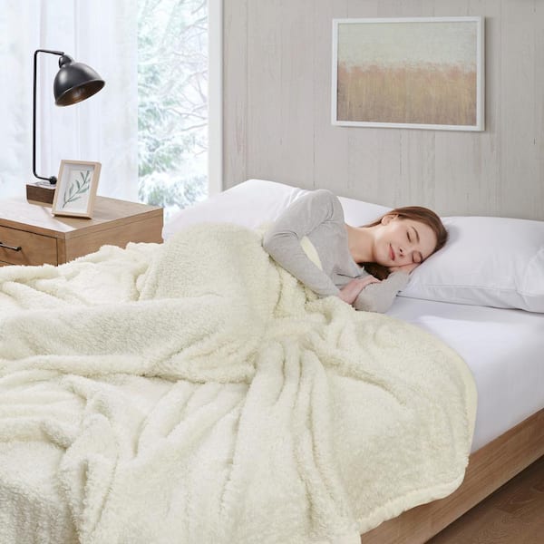 Burlington Ivory King Polyester Berber Blanket