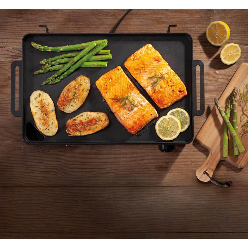 Hamilton Beach Black Cast Iron Electric Griddle with Adjustable Temperature