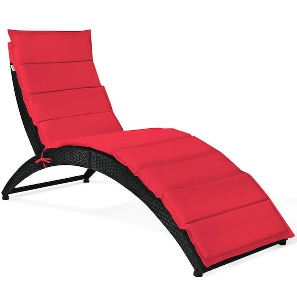 WELLFOR Folding Wicker Outdoor Chaise Lounge Ergonomic Design with Red Removable Cushions