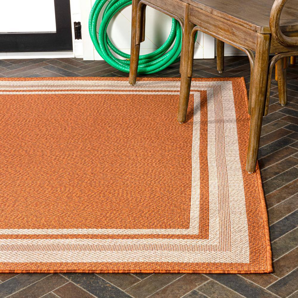 Ivory Stripe Easy-Care 4' x 6' Synthetic Indoor/Outdoor Rug