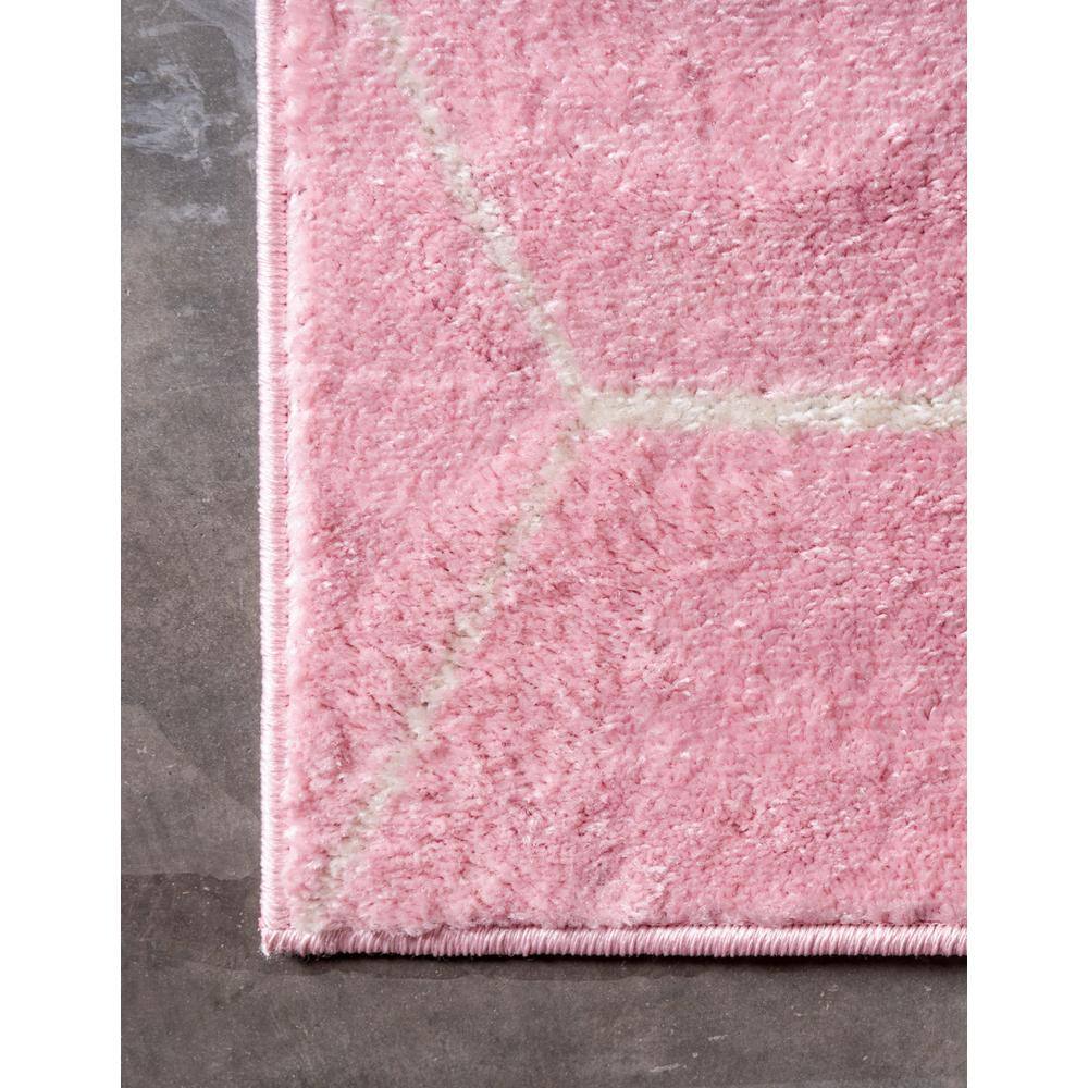 Light Pink Lattice Frieze 10' x 14' Synthetic Area Rug