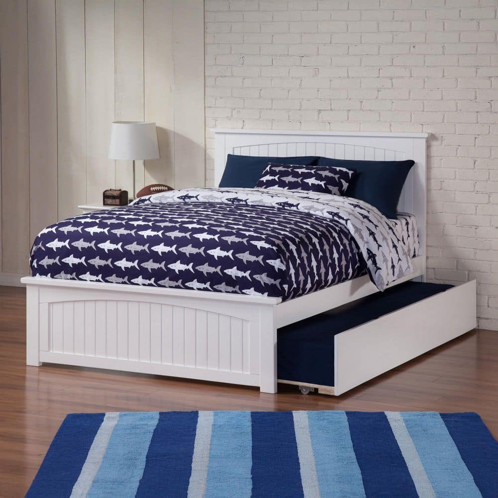 Nantucket White Solid Wood Frame King Platform Bed with Matching Footboard and Twin XL Trundle