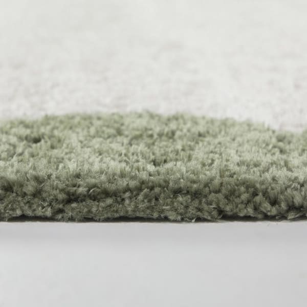 Callahan Green 5 ft. 3 in. x 7 ft. Border Area Rug