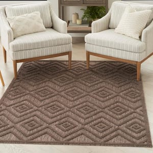 Versatile Brown 4 ft. x 6 ft. Diamond Contemporary Indoor/Outdoor Area Rug