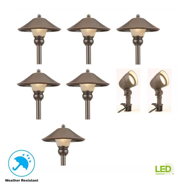 Hampton Bay Low Voltage Bronze Outdoor Integrated Led Landscape Path Light And Flood Light Kit 8 Pack Iwv6628l The Home Depot