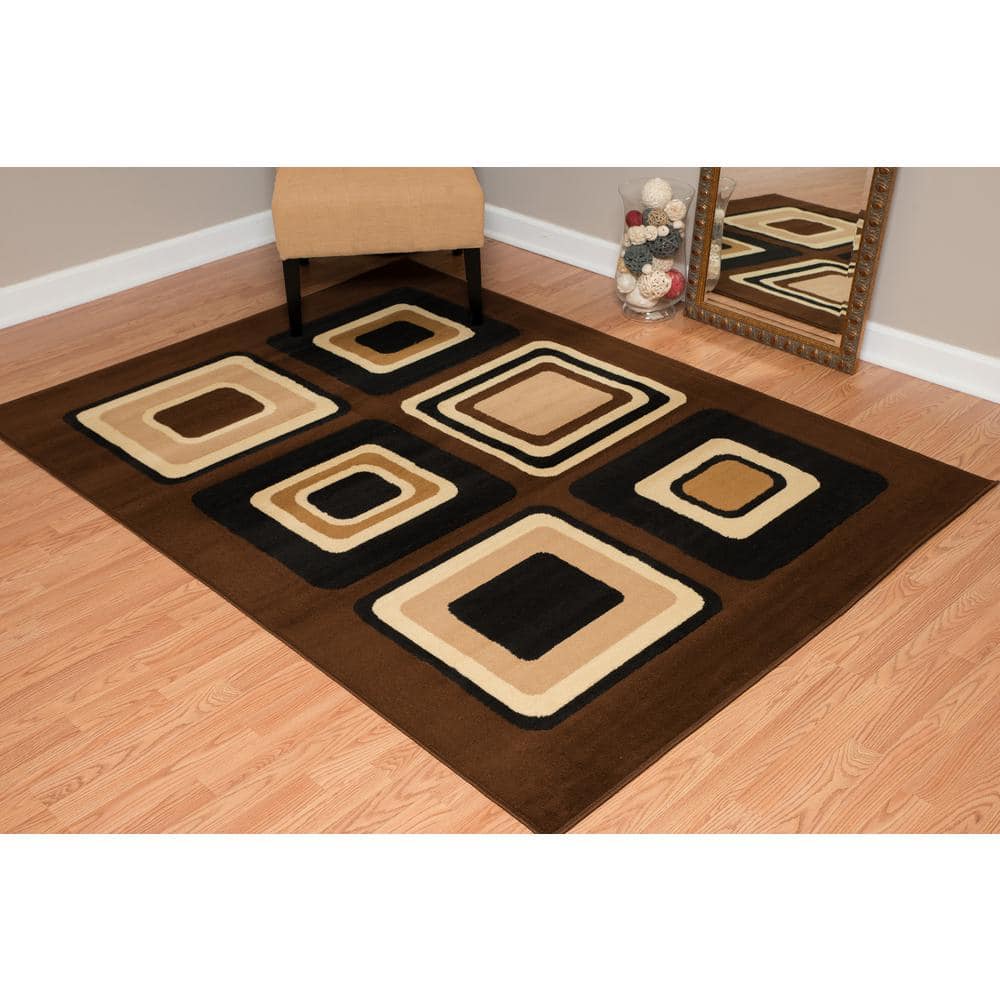Dallas Geometric Brown Synthetic 8' x 10' Easy-Care Area Rug