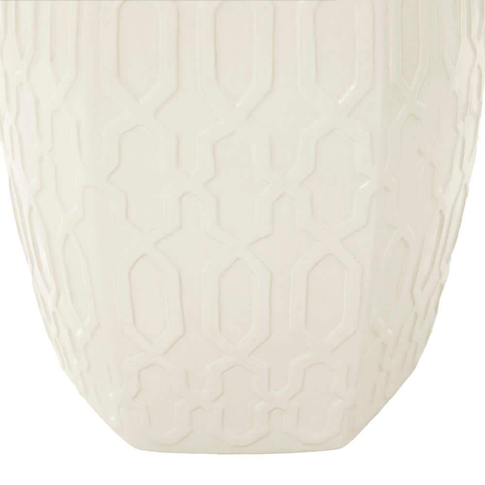 Elegant Round Wood Side Table in Cream Finish