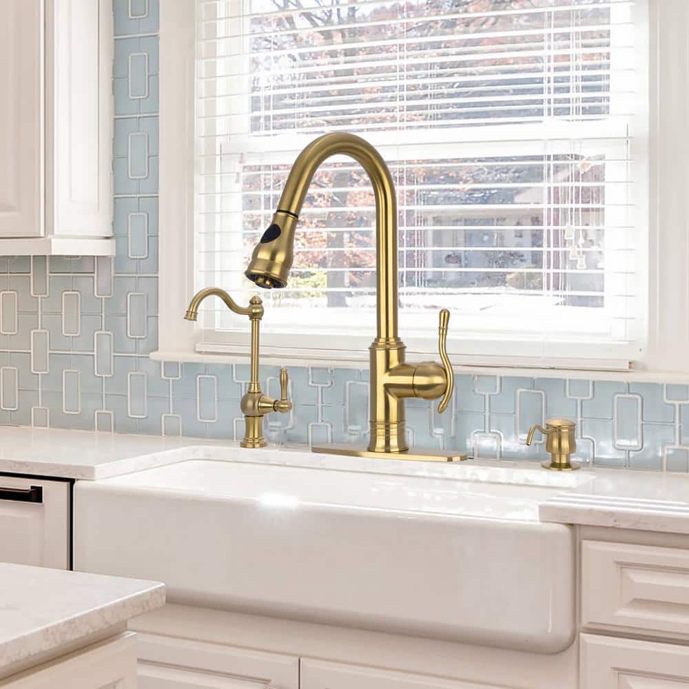 Brass Gold Single Handle Pull-Down Kitchen Faucet