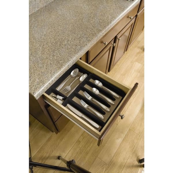 https://images.thdstatic.com/productImages/cac63a78-7a61-4013-864c-6596d6019508/svn/rubbermaid-kitchen-drawer-organizers-1922435-31_600.jpg