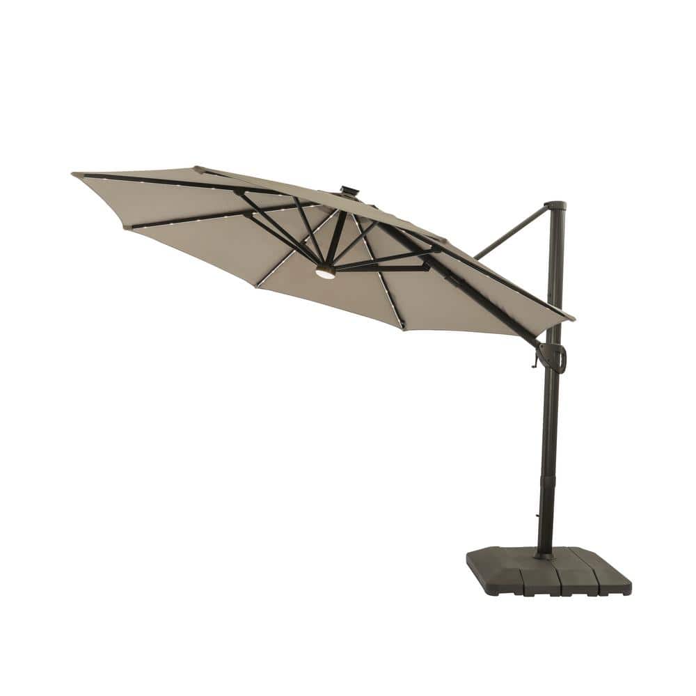 hiking boots with gaiters