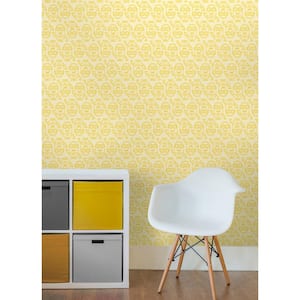 Universal Minions Line Art Yellow Peel and Stick Wallpaper