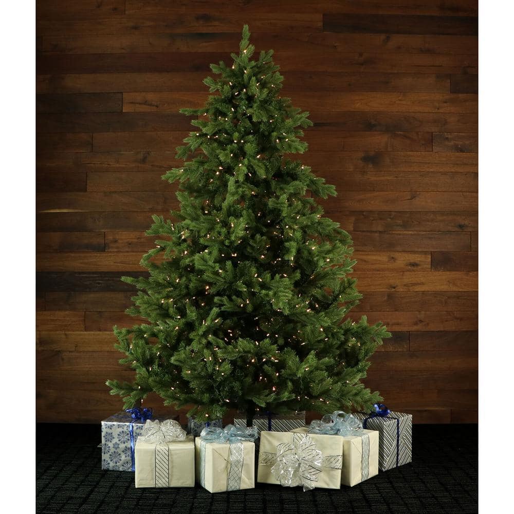 7.5-Foot Virginia Fir Artificial Christmas Tree with Clear Smart Lights