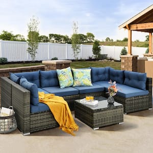 Green 7-Piece Wicker Patio Conversation Set with Blue Cushions