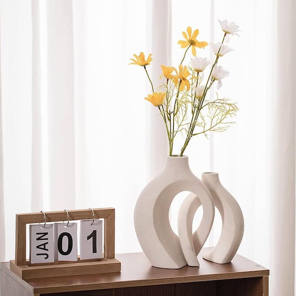 Bella Decor & Design Lg outlet Textured Vase Decor