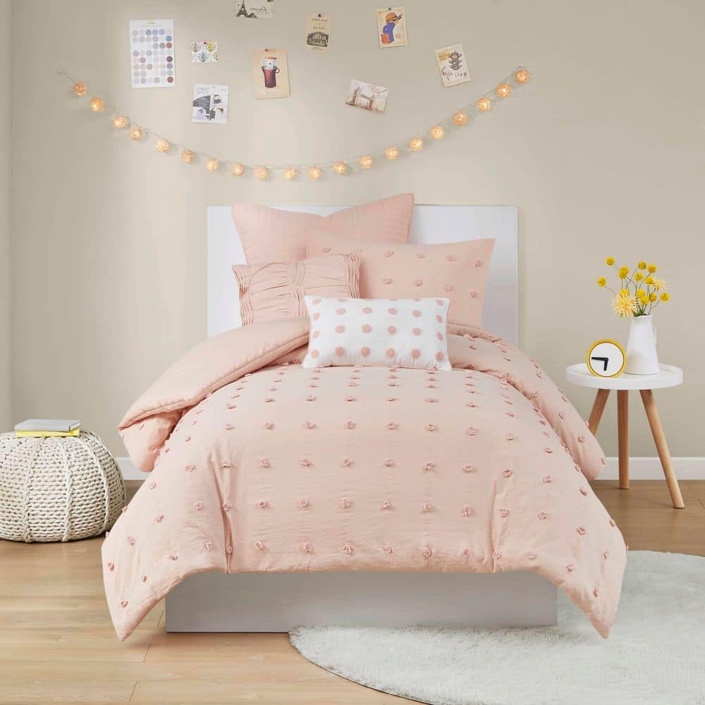 Intelligent Design Maize 5-Piece Pink Twin/Twin XL Cotton Jacquard Comforter Set with Euro Shams and Throw Pillows