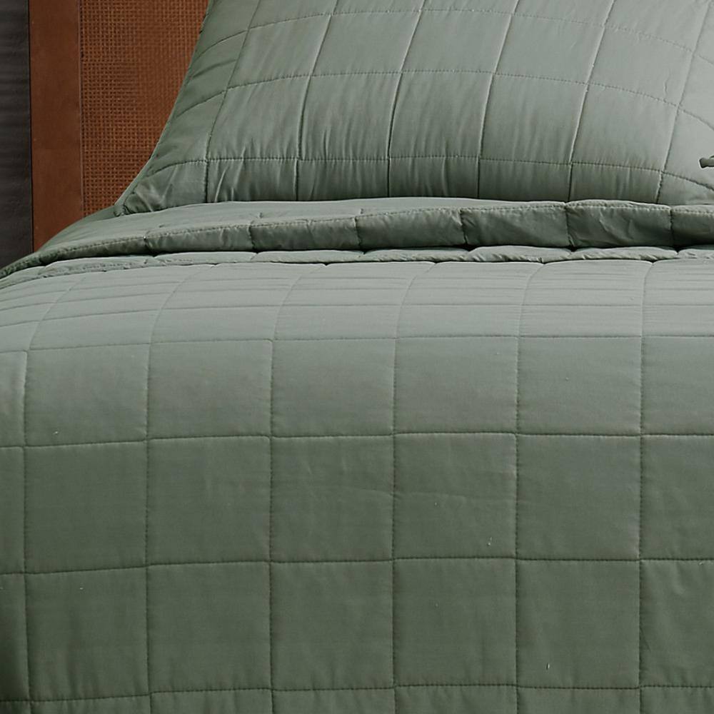 Green Microfiber Twin Quilt and Sham Set