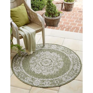 Green Timeworn Outdoor 4 ft. Round Area Rug