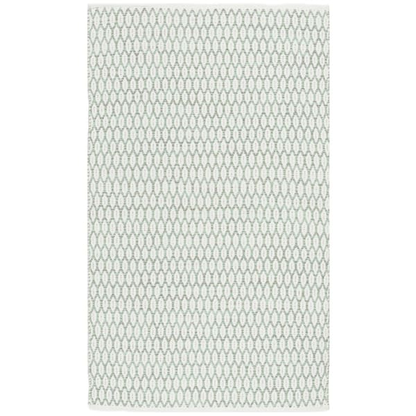 SAFAVIEH Montauk Light Green/Ivory 2 ft. x 5 ft. Geometric Multi-Diamonds Area Rug