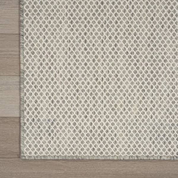 Ivory, Silver 10 ft. x 14 ft. Woven Abstract Polyester Rectangle Indoor/Outdoor Area Rug