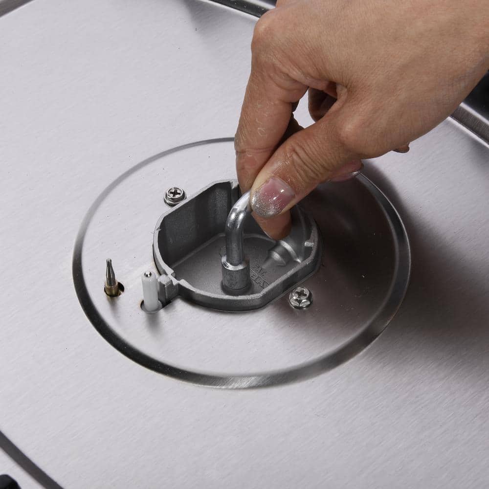 30 Inch Stainless Steel 5-Burner Gas Cooktop with Cast Iron Grates