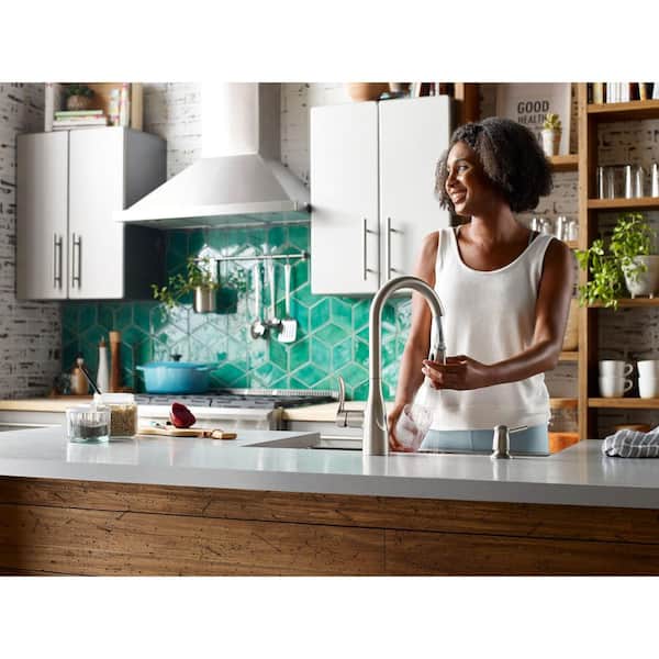 Arlo Spot Resist Stainless 15.33 in. H Touchless Pull Down Sprayer Kitchen Faucet with 360° Spout Swivel and Power Clean