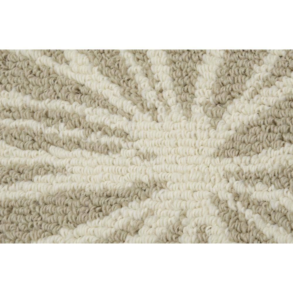 Ivory Floral Tufted Washable Runner Rug 2' x 5'