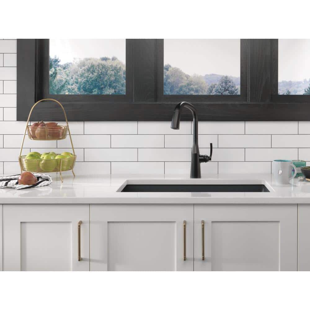 Matte Black Stainless Steel Pull-Out Spray Kitchen Faucet