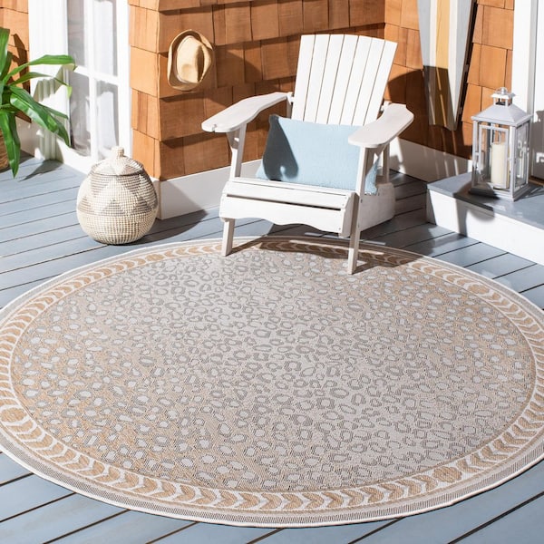 Courtyard Beige/Gold 4 ft. x 4 ft. Border Cheetah Indoor/Outdoor Round Area Rug