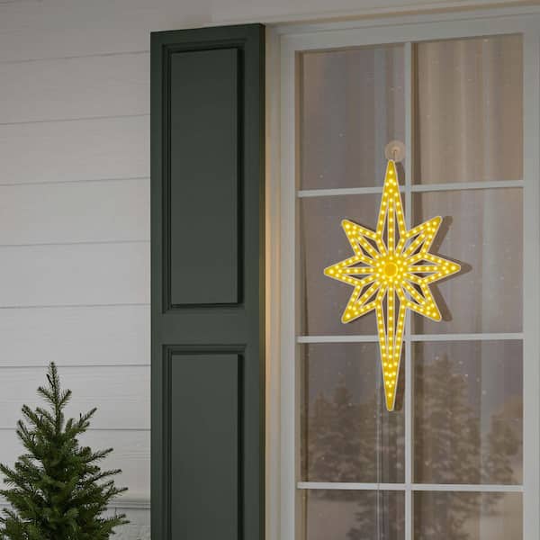 24 in Twinkling LED Christmas Star L8