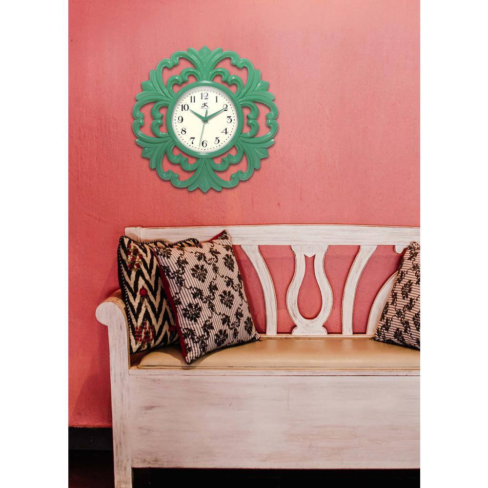 Green Decorative Resin 15.5" Wall Clock with Off-White Face