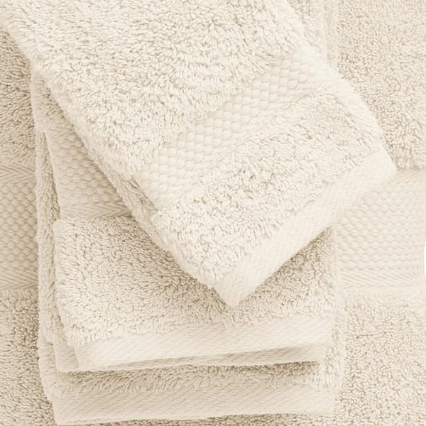 https://images.thdstatic.com/productImages/cb4edab1-b220-4081-b087-d39d31a17155/svn/celadon-the-company-store-bath-towels-vj94-wash-celadon-40_600.jpg