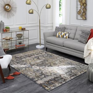 Synthesis Gray 5 ft. 3 in. x 7 ft. 10 in. Geometric Area Rug