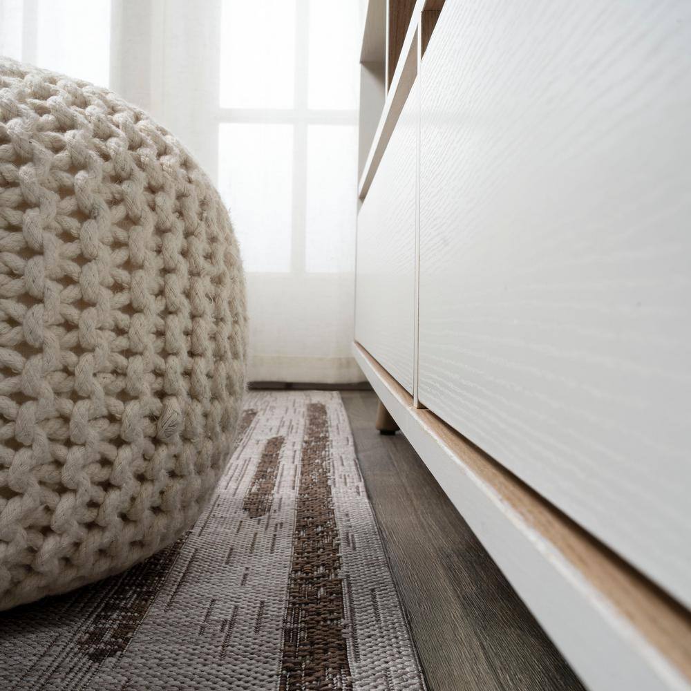 Santa Monica Modern Stripe Synthetic 2x10 Rug in Beige/Brown