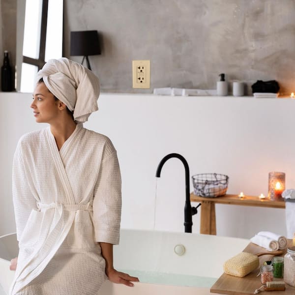 20-Amp 125-Volt GFCI Outlet, Self-Test GFI Receptacle, Duplex Outlet, Wall Plate Included, Ivory (10-Pack)