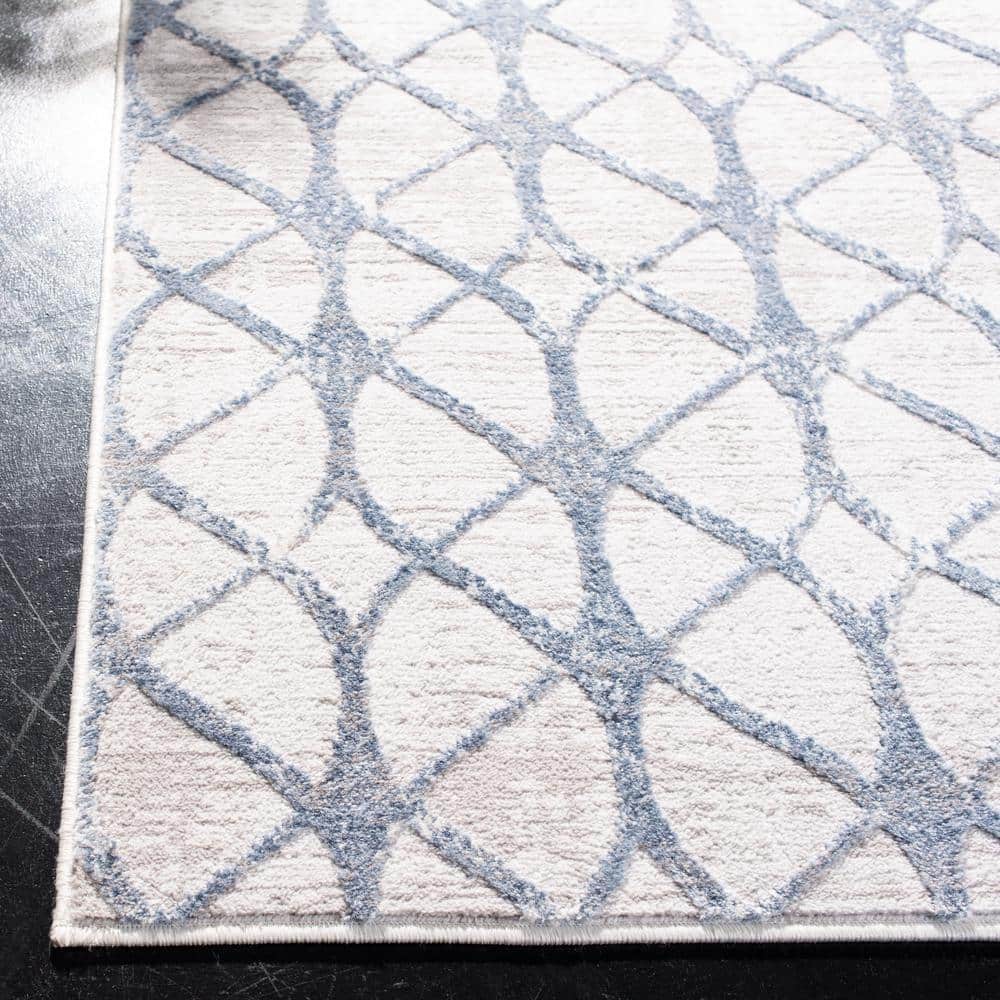 Amelia 4' x 6' Grey and Blue Geometric Synthetic Rug