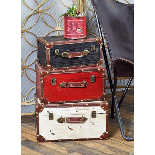 Litton Lane Multi Colored Wood Nesting Vintage Inspired Trunk with Studs (Set of 3)