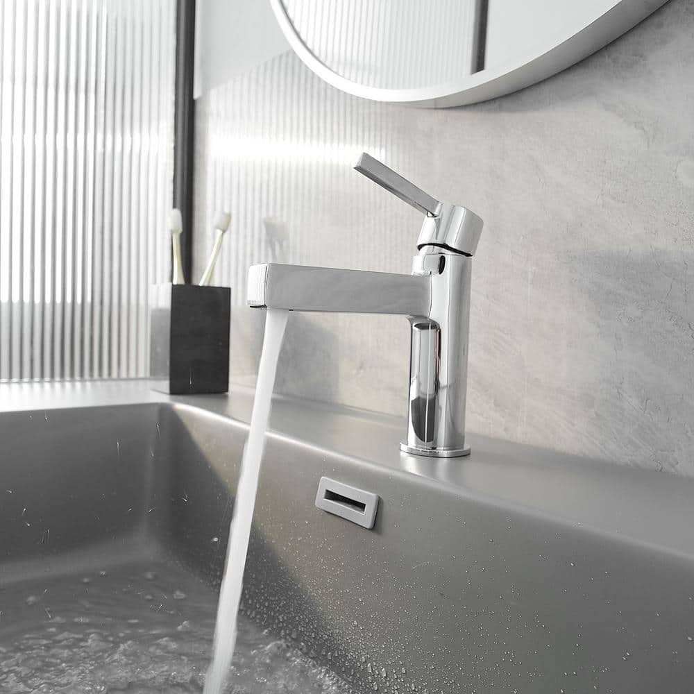 Polished Chrome Single Handle Modern Bathroom Faucet