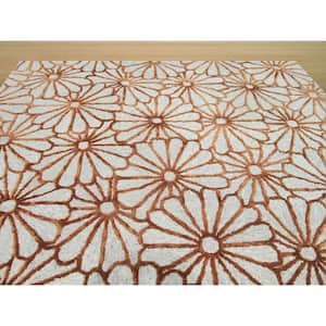 Ivory 7 ft. 9 in. x 9 ft. 9 in. Hand Tufted Wool and Viscose Transitional Sunflower Area Rug