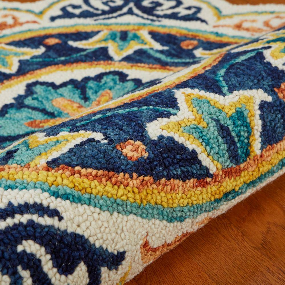 Handmade Tufted Blue Wool Medallion Round Rug, 4 Feet