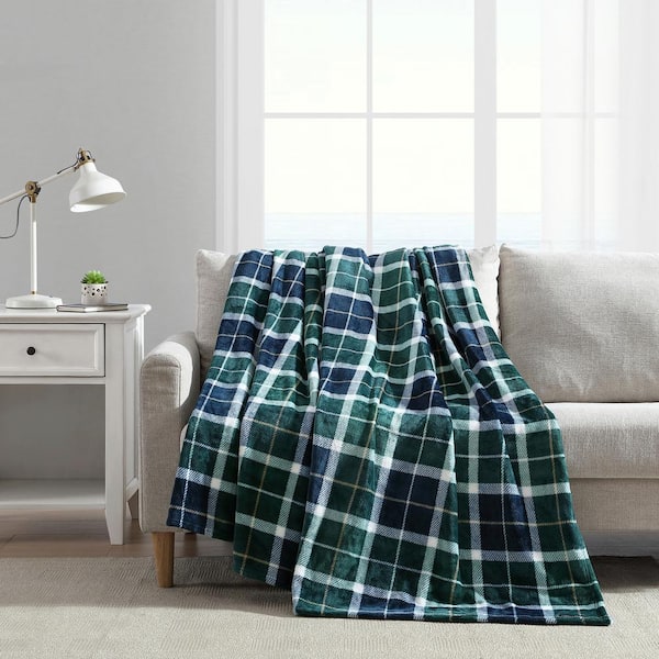 Traditional Plaid Blanket - Integrity Linens