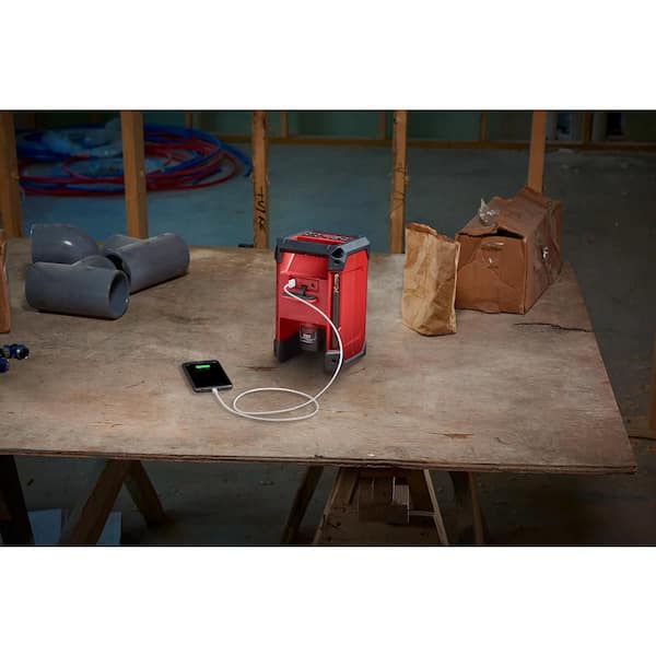 Milwaukee - M12 12-Volt Lithium-Ion Cordless Bluetooth/AM/FM Jobsite Radio with Charger