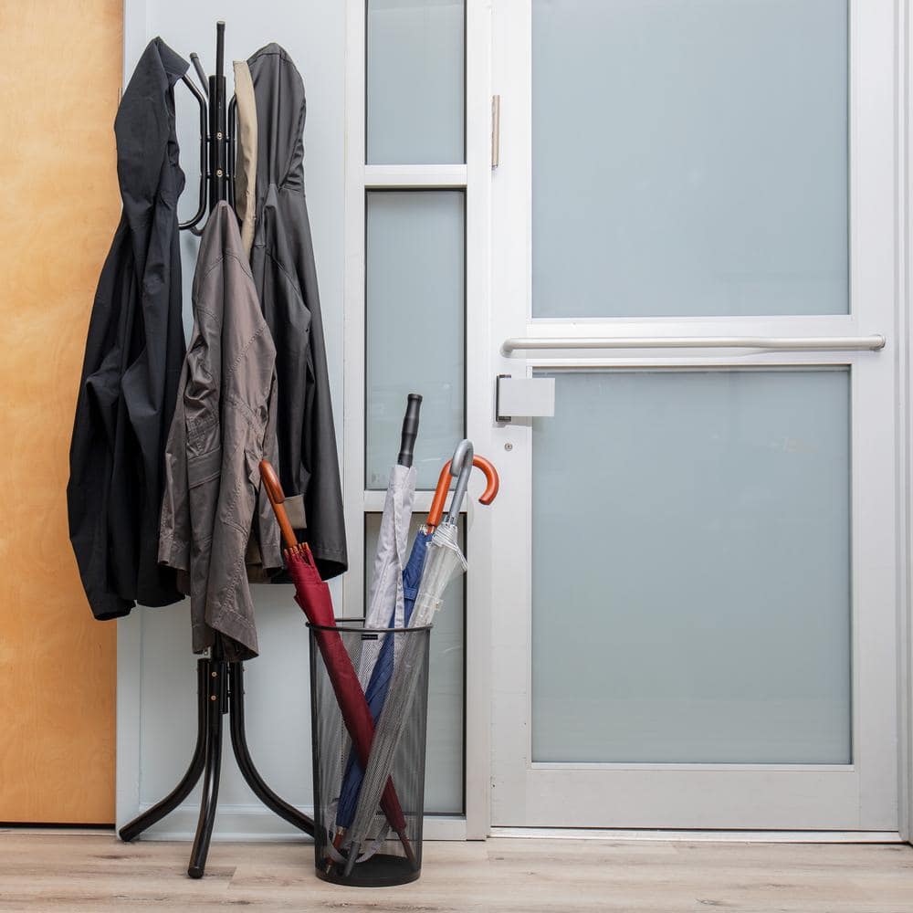 Black Metal Mesh Floor-Standing Umbrella Holder Basket