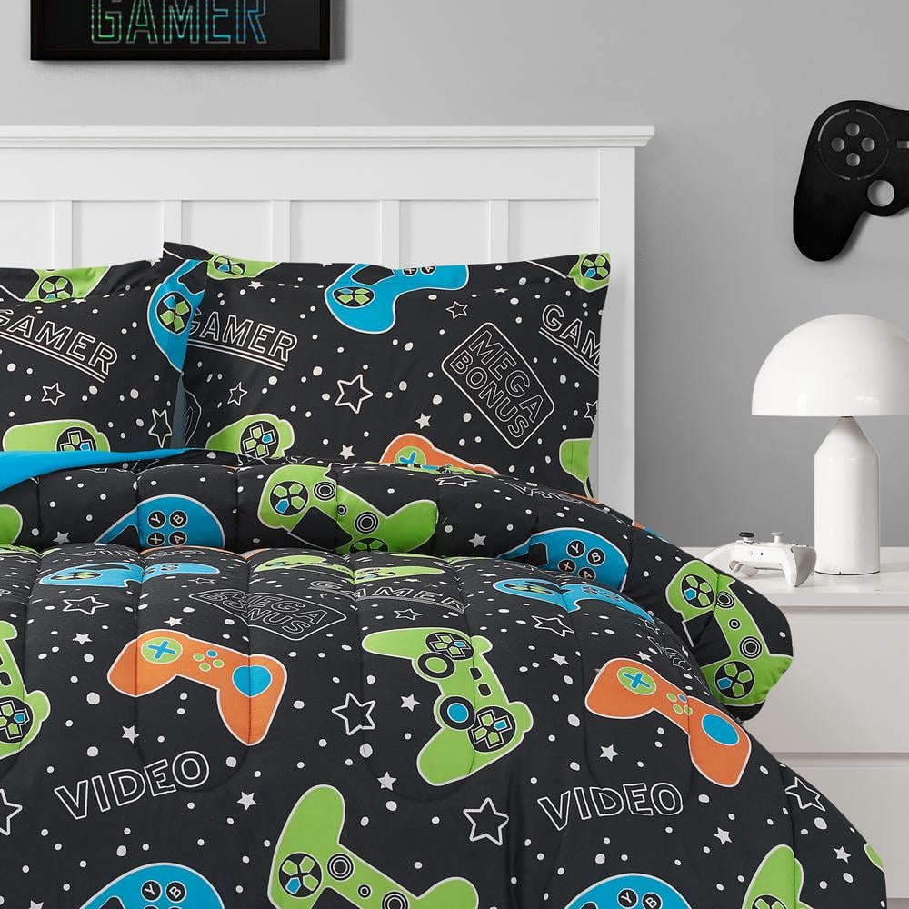 Full Black Reversible Microfiber Gamer Comforter Set