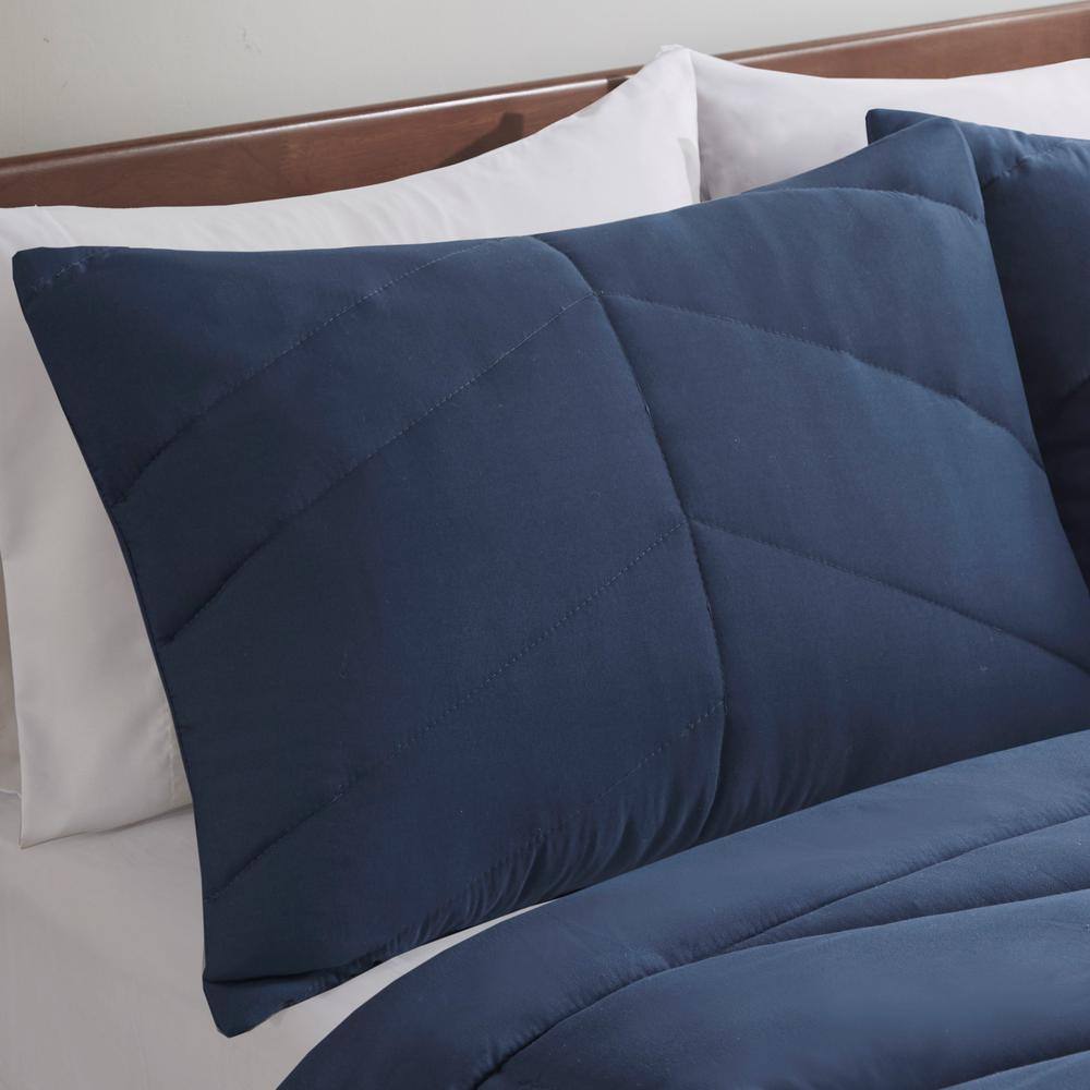 Navy Twin Reversible Microfiber Chevron Bedspread Set