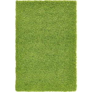 Solid Shag Grass Green 3 ft. x 5 ft. Area Rug