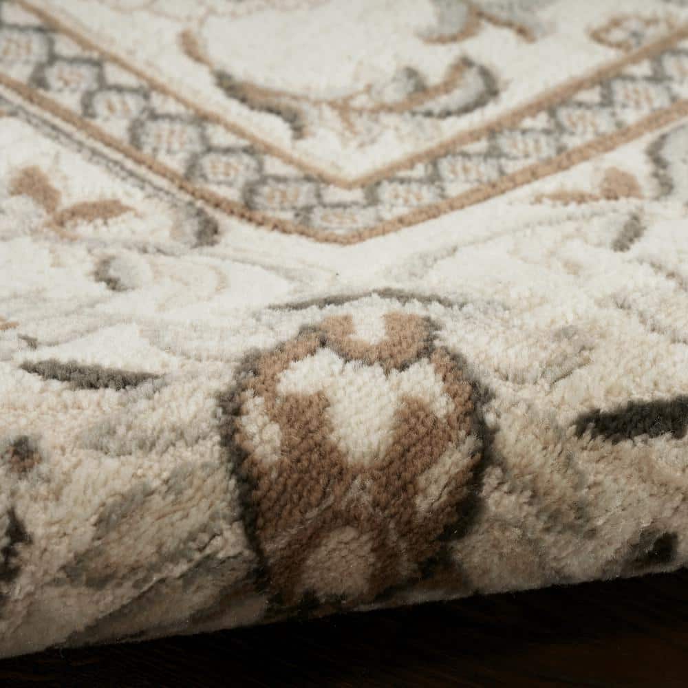 Ivory Mocha Traditional Floral 5'3" x 7'3" Area Rug